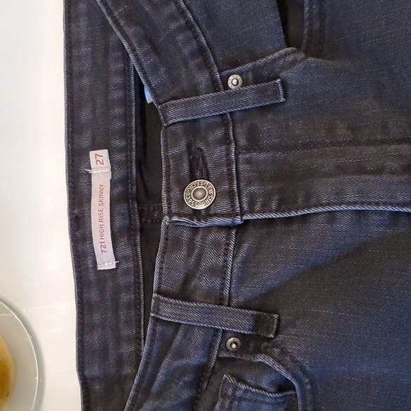 LEVI'S 721 High Rise Skinny black jeans - Picture 2 of 9